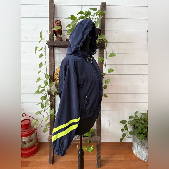 New Look Navy Raincoat with Yellow Stripes - Picture 11 of 17